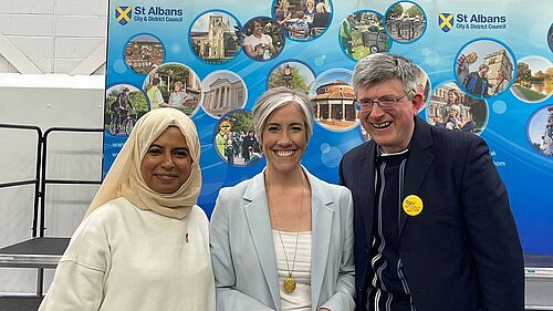 From left to right: Raihaanah Ahmed, Daisy Cooper MP, Simon Mostyn 